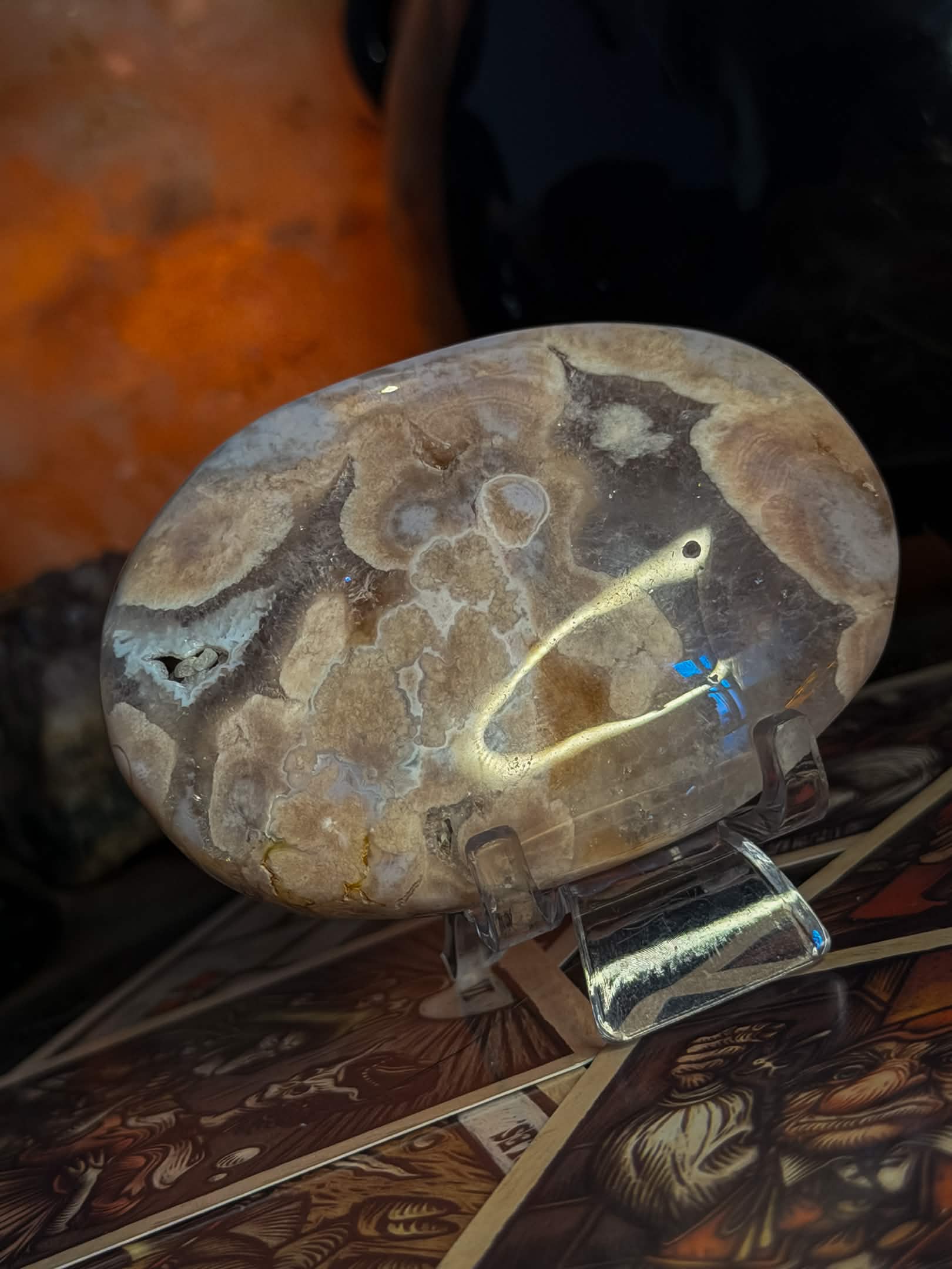Flower Agate Palmstone